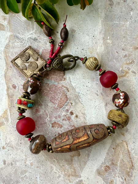 Vintage Two Eye Stone Bracelet