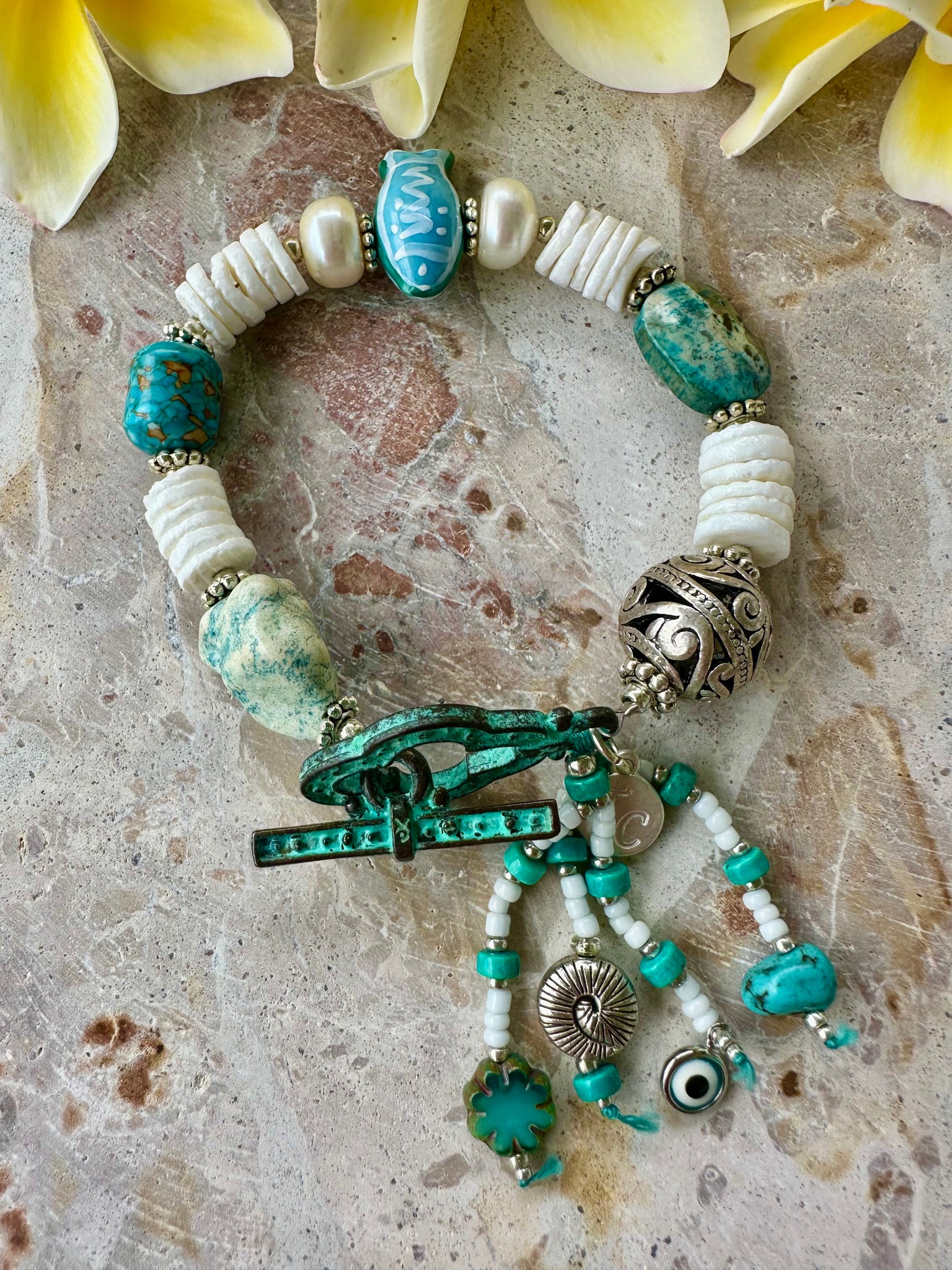 Shell Beaded Bracelet