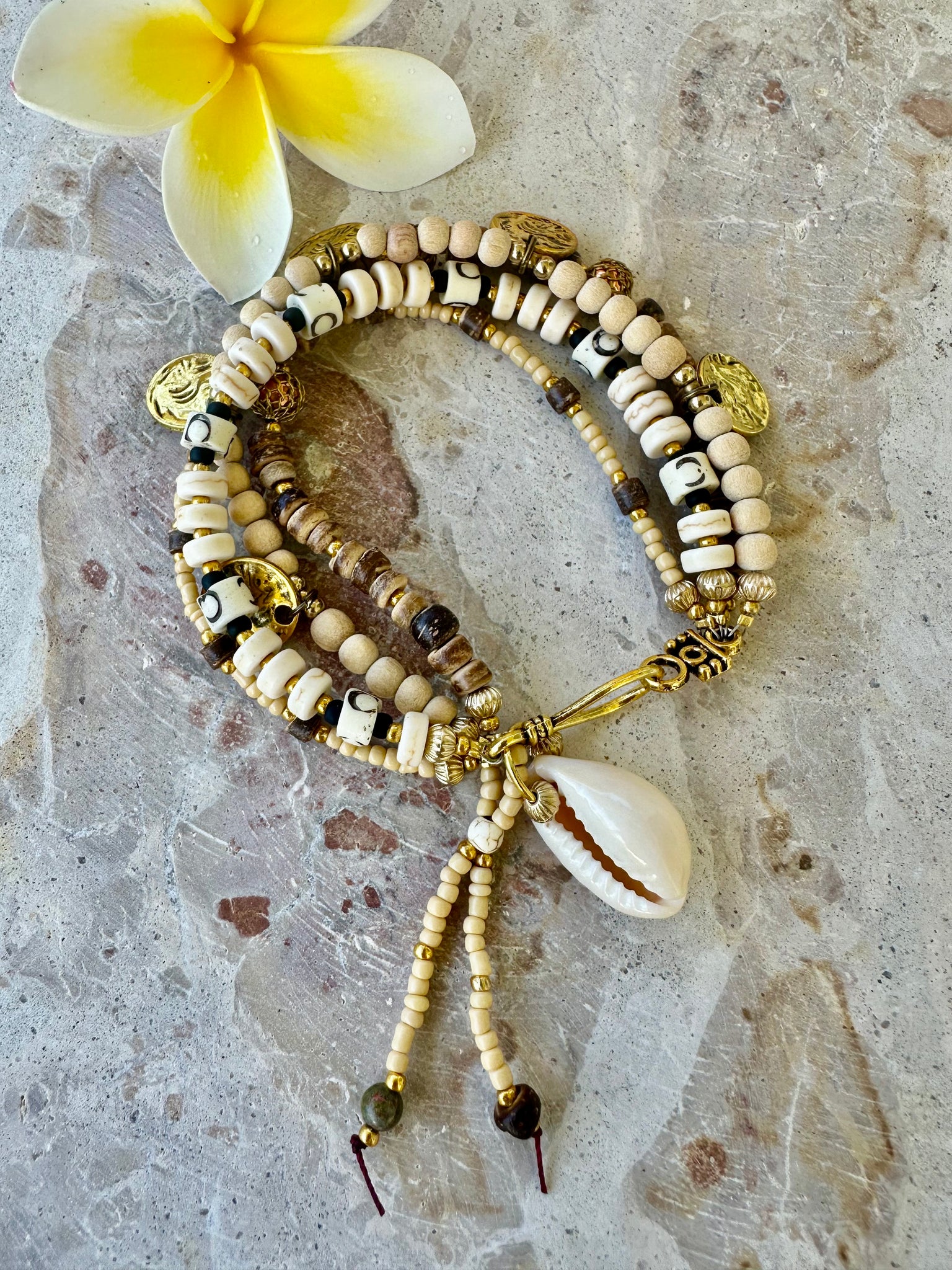 Charm Beaded Cowrie Shell Bracelet