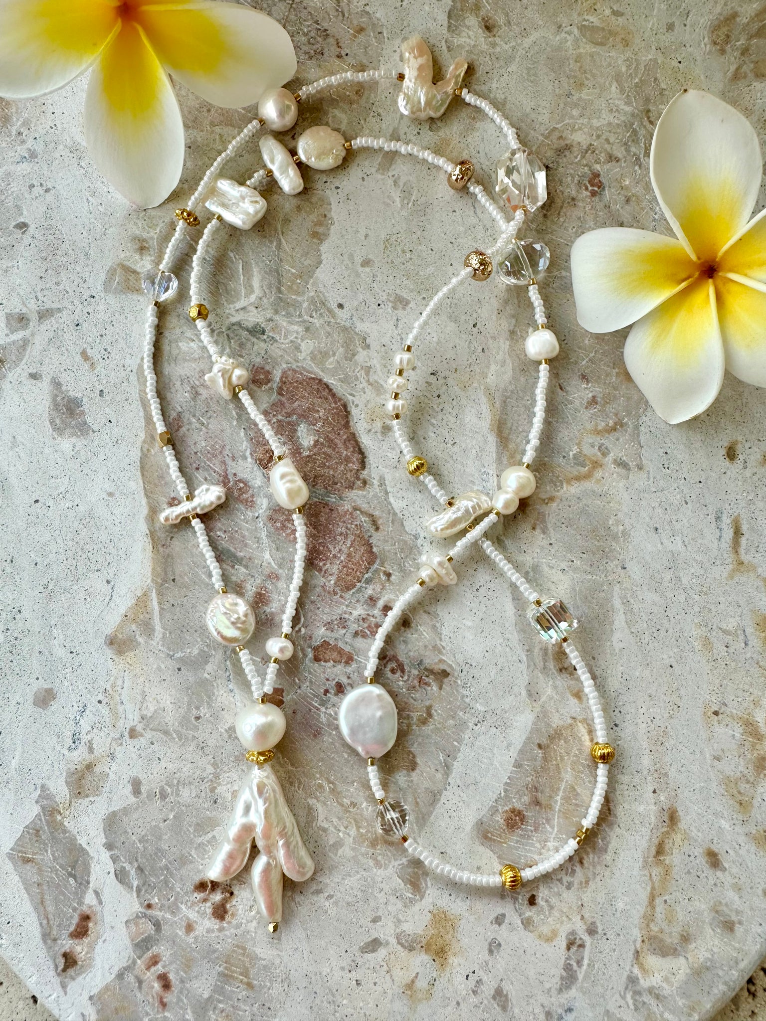 Baroque White Pearl Beaded Necklace