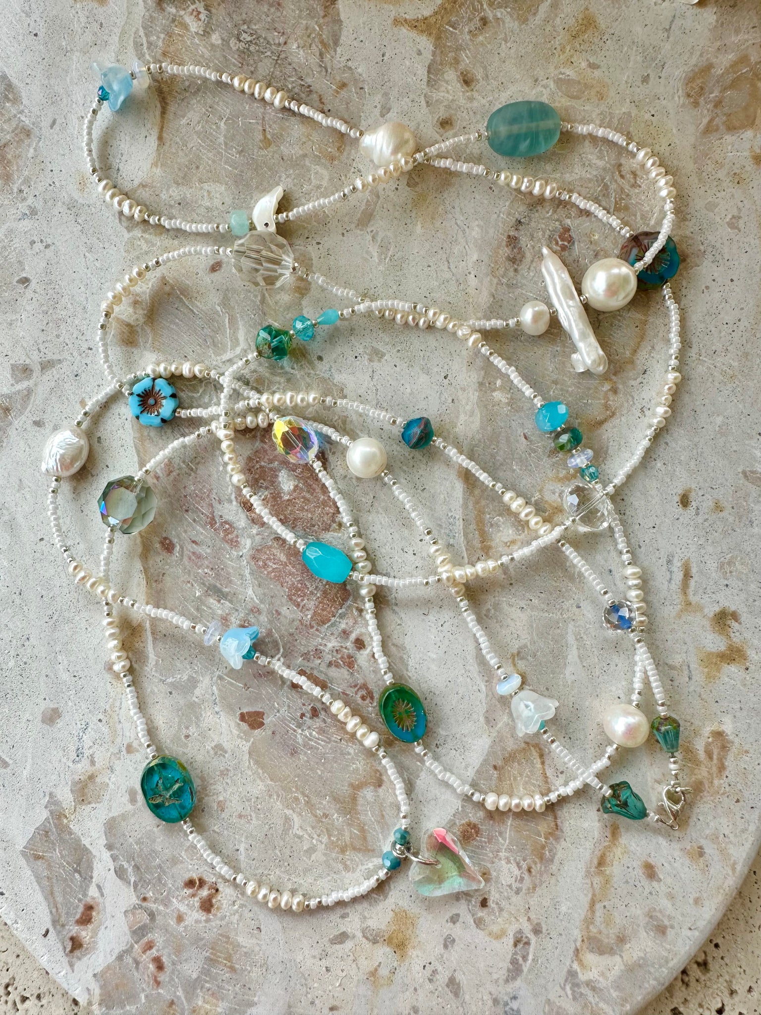 Blue Crystal Pearl Beaded  Necklace