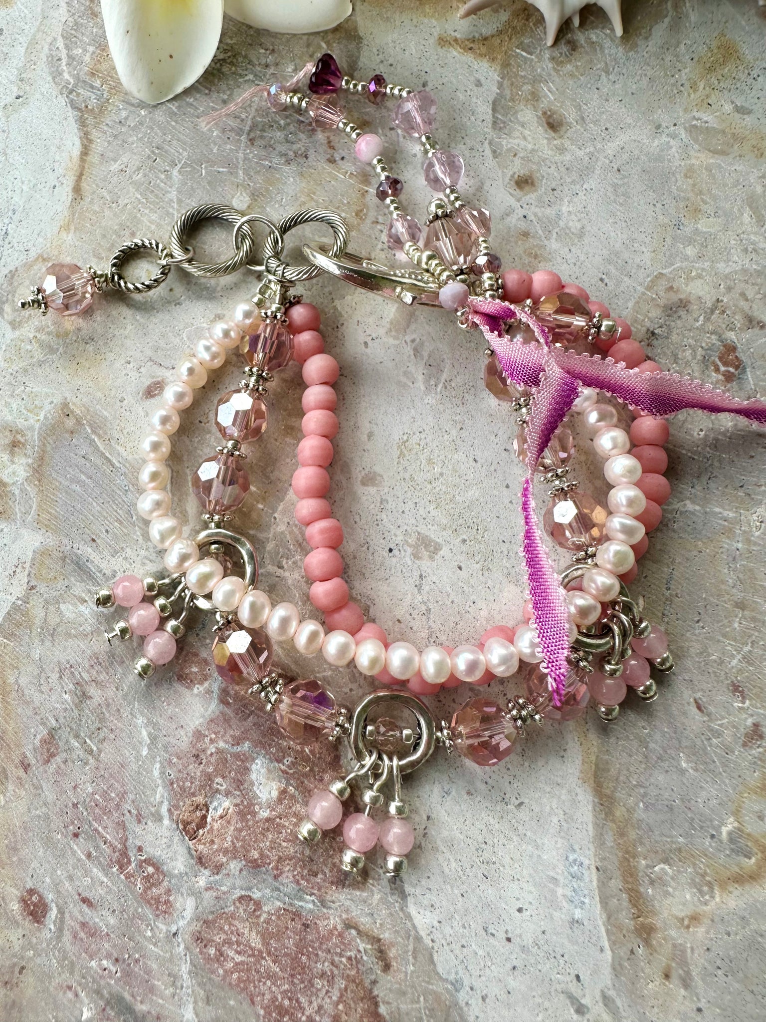 Pink Shell Pearl Bracelet