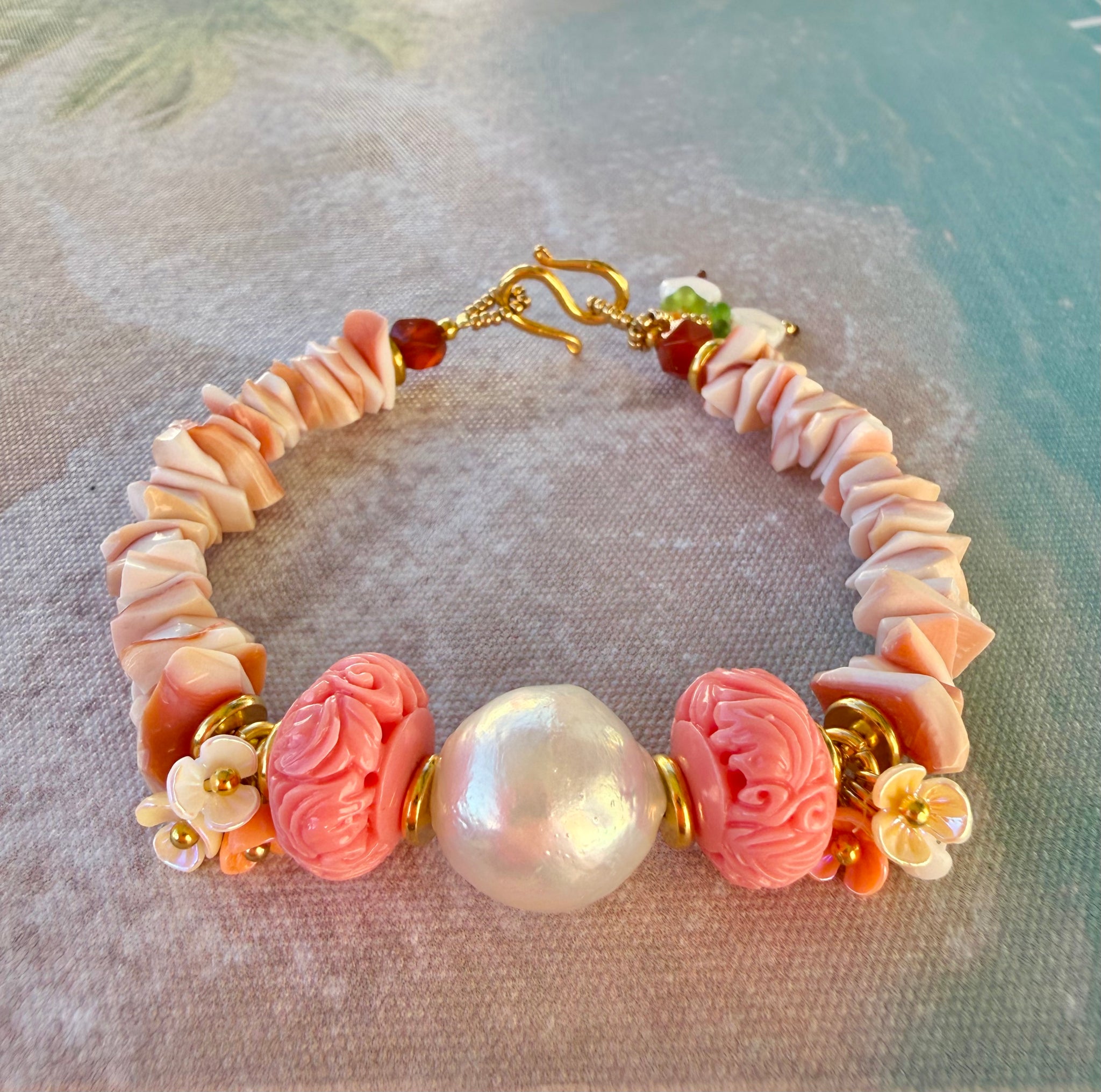 Ocean Pearl Treasure Shell Bracelet