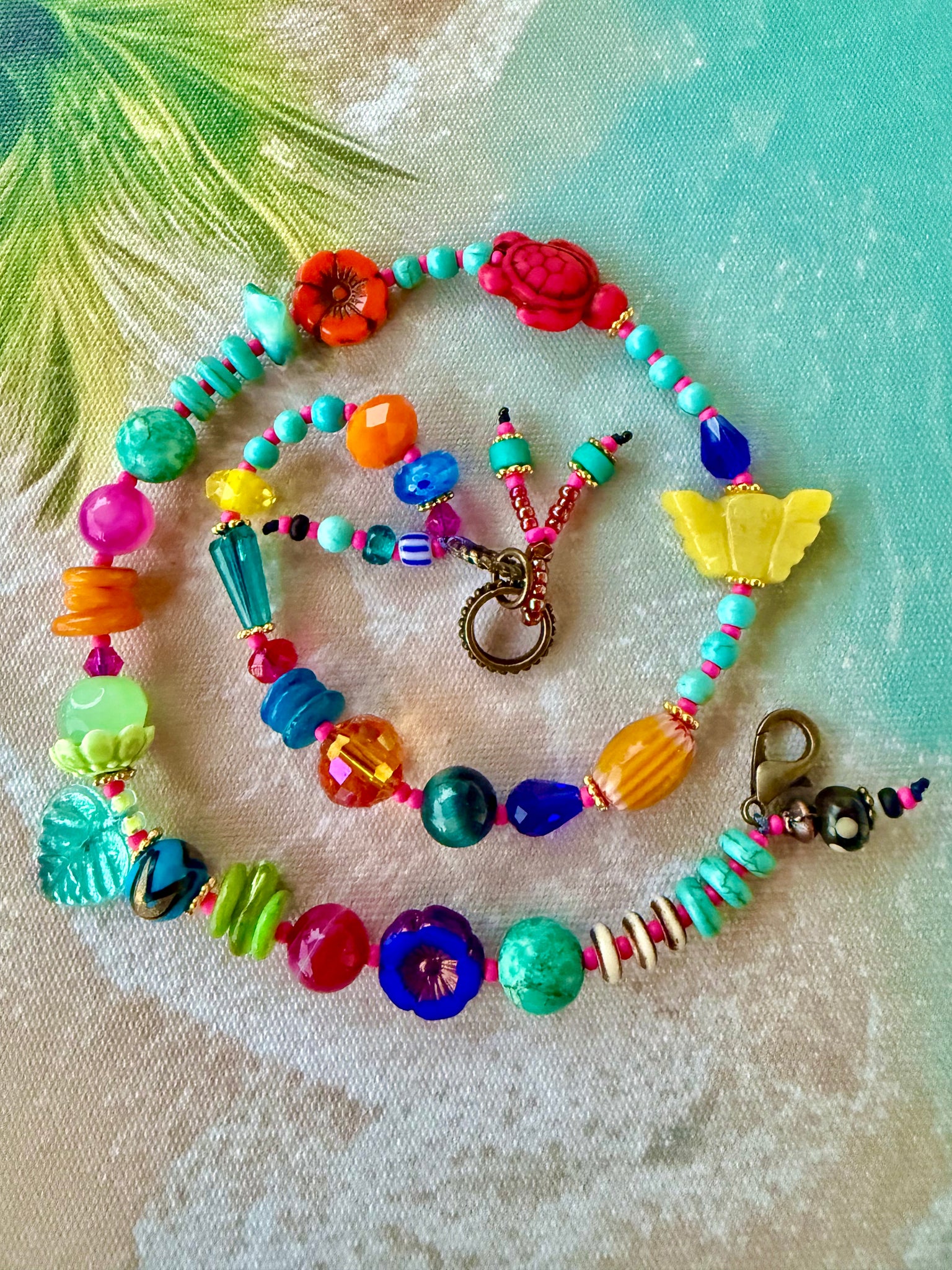 Ocean Treasure Beaded Coloured Bracelet