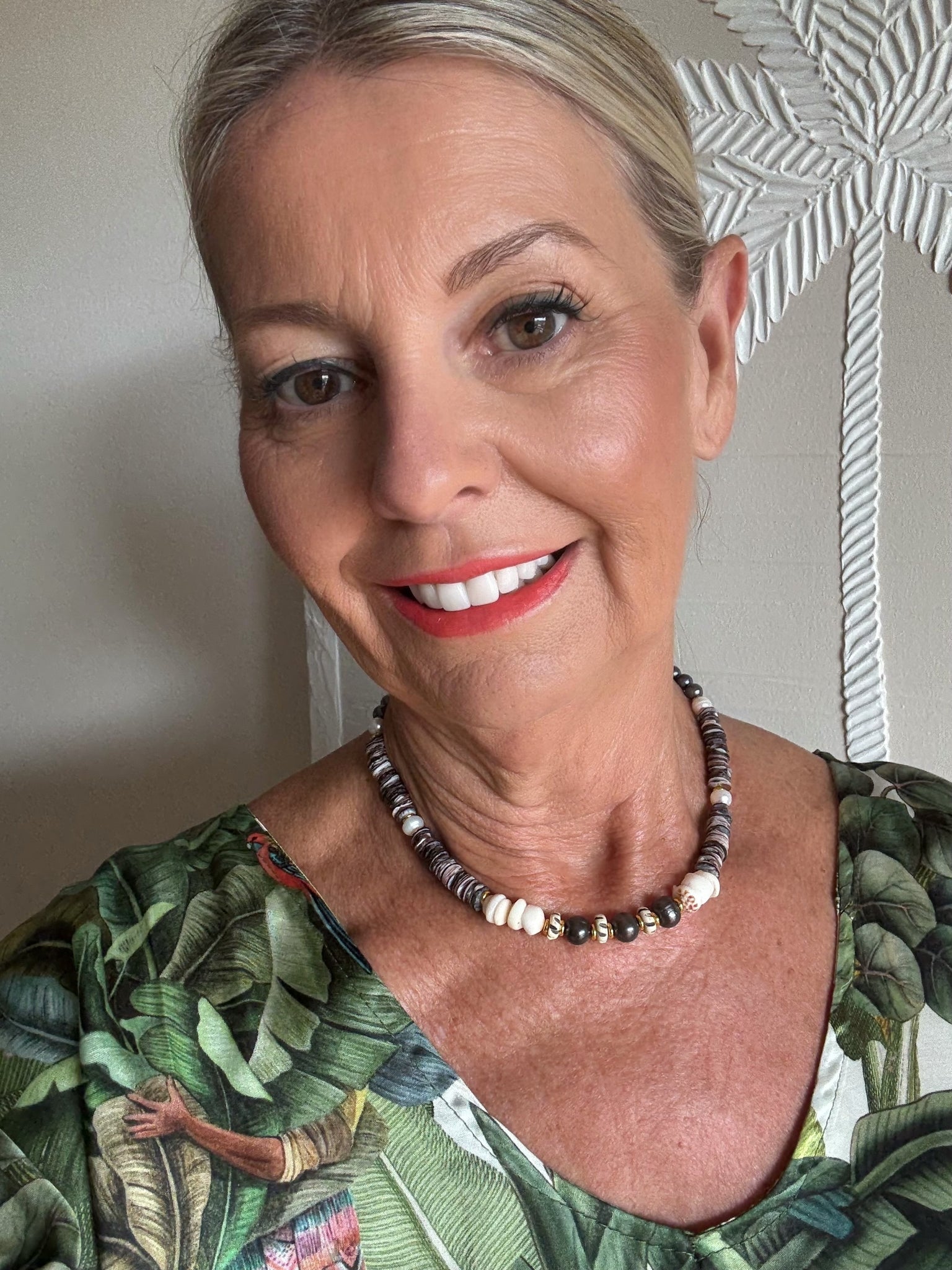 Tropical Pukka Shell Pearl Beaded Necklace