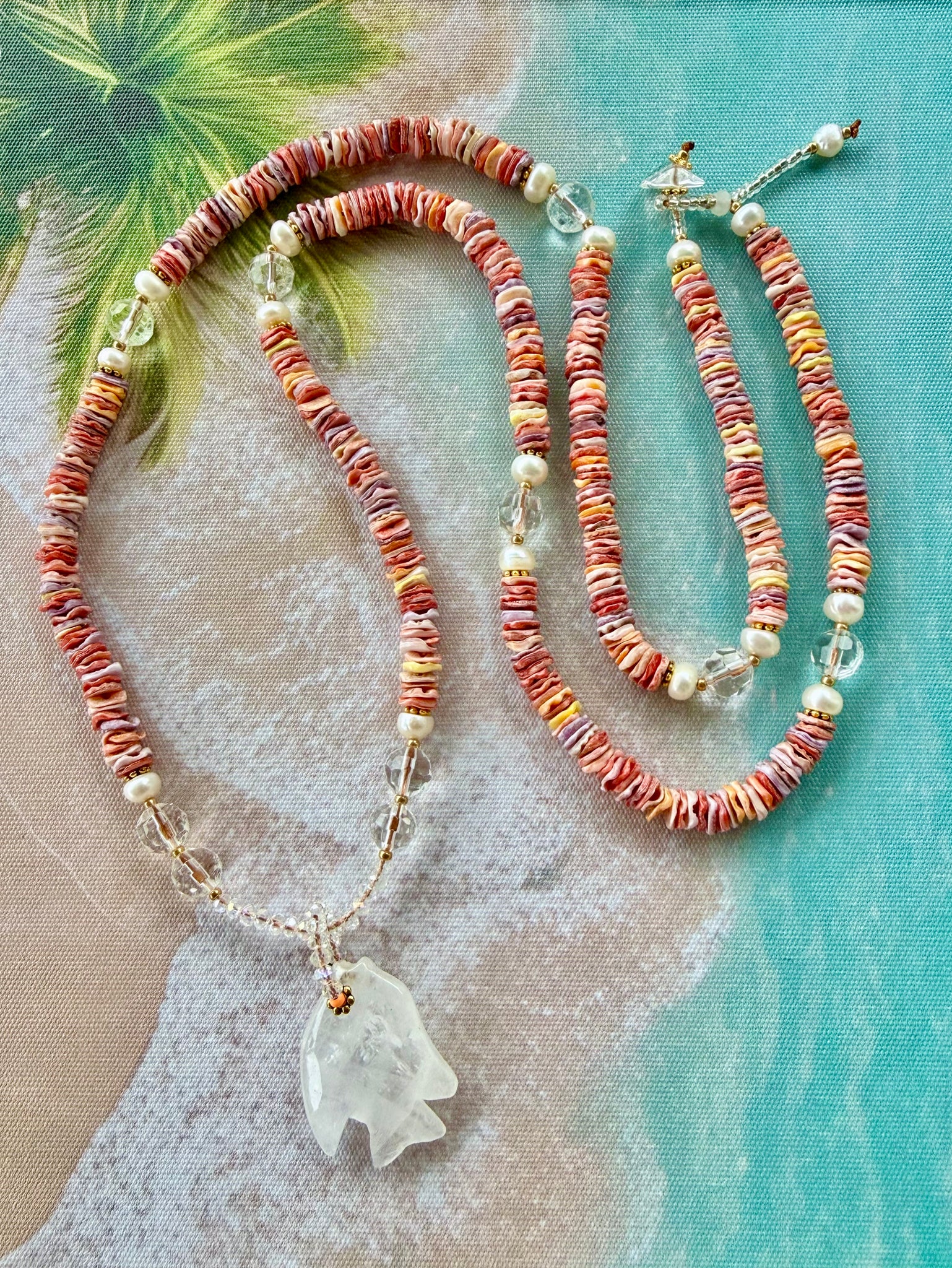 Island Fish Shell Beaded Necklace