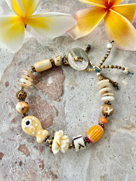 Sandy Beach Charm Shell Bracelet
