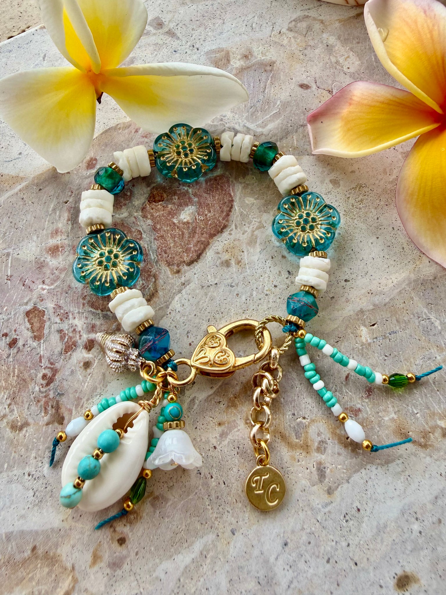 White Shell Cowrie Charm Flower Bracelet