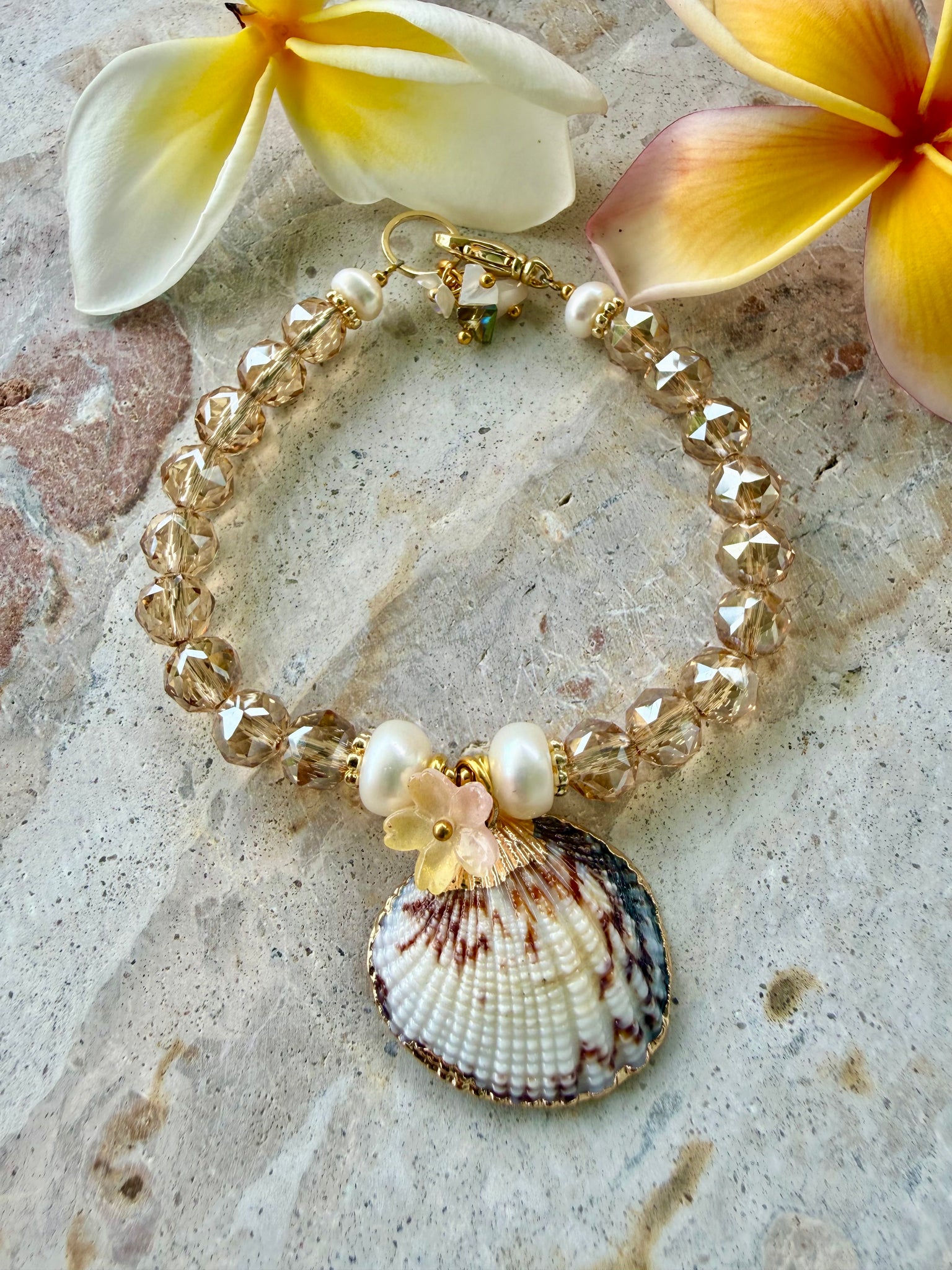 Champagne Lux Crystal Shell Charm Bracelet