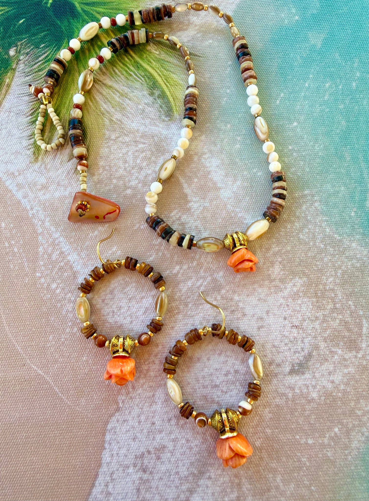Coral Shell Earrings & Shell Coral Necklace Set