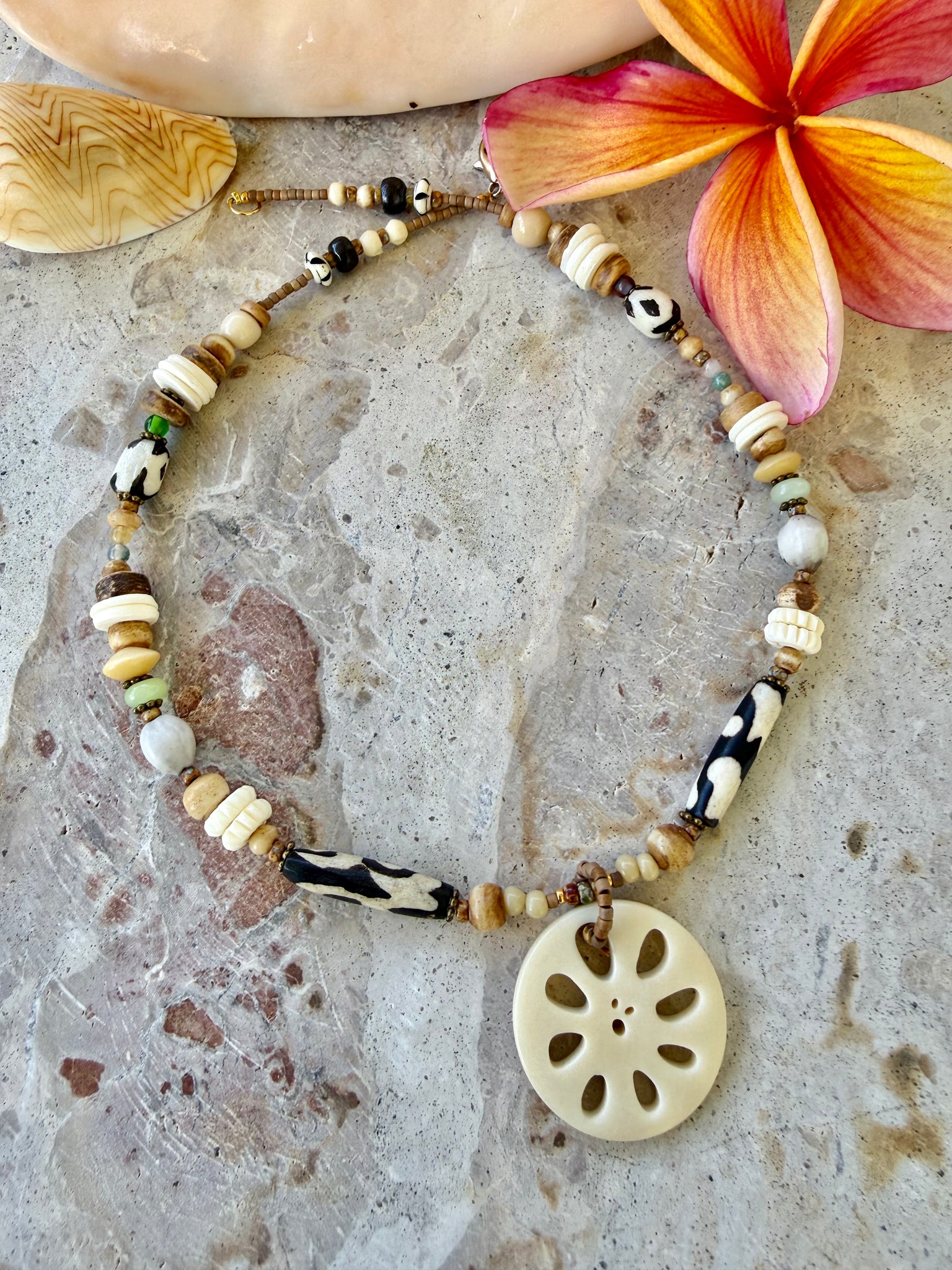 Sand Dollar Shell Beaded Necklace