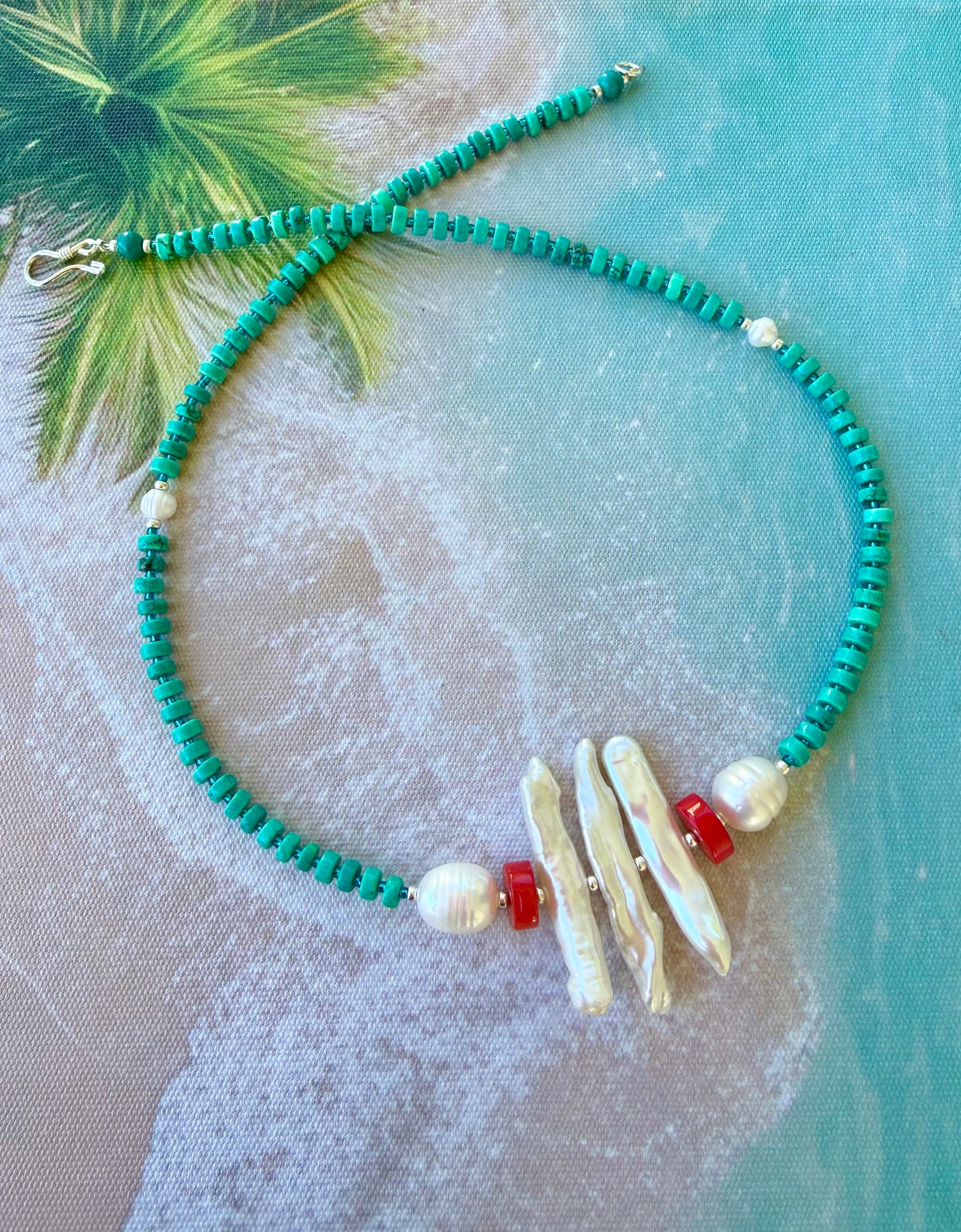 Coastal Island Pearl Necklace