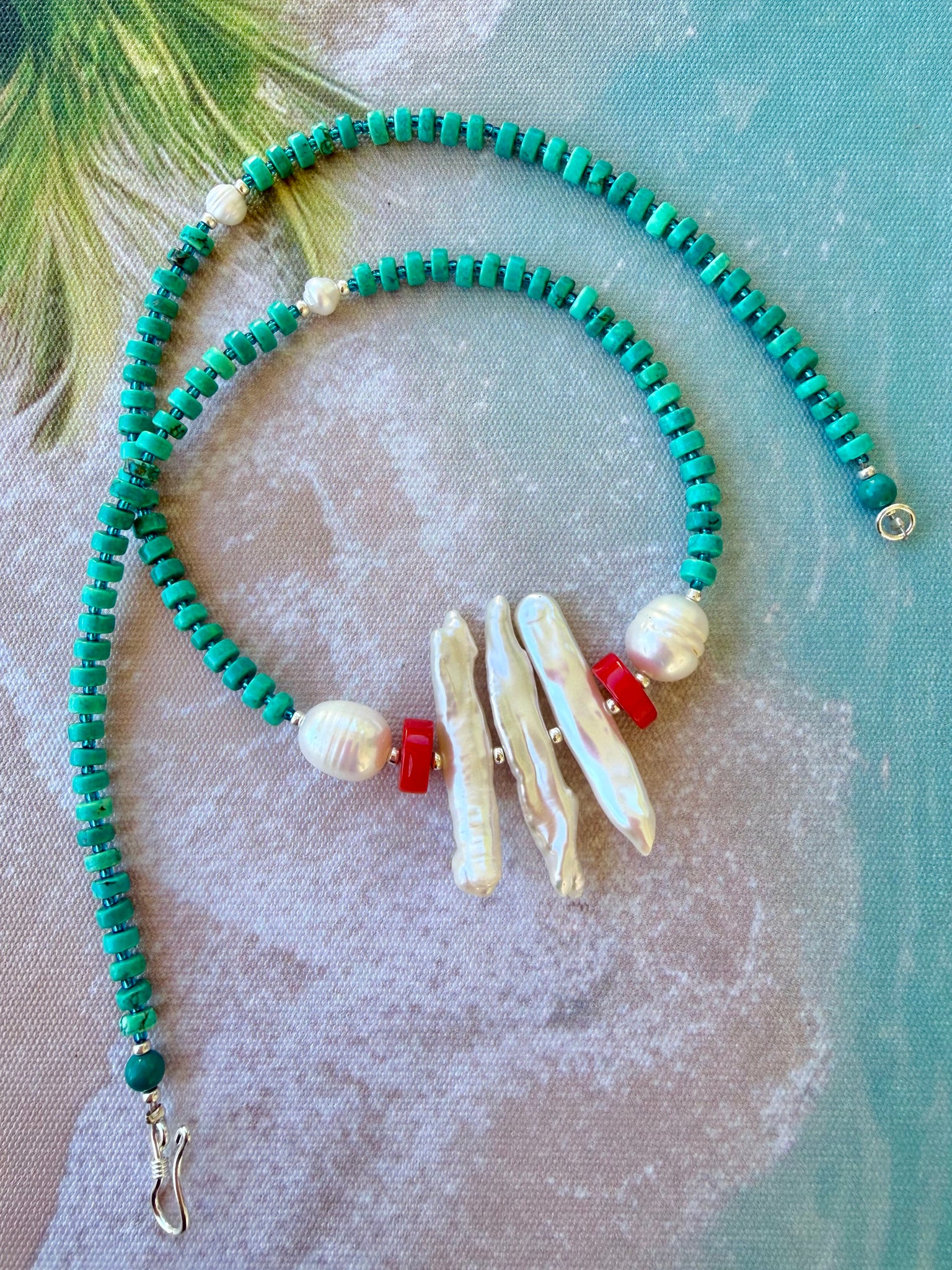 Coastal Island Pearl Necklace