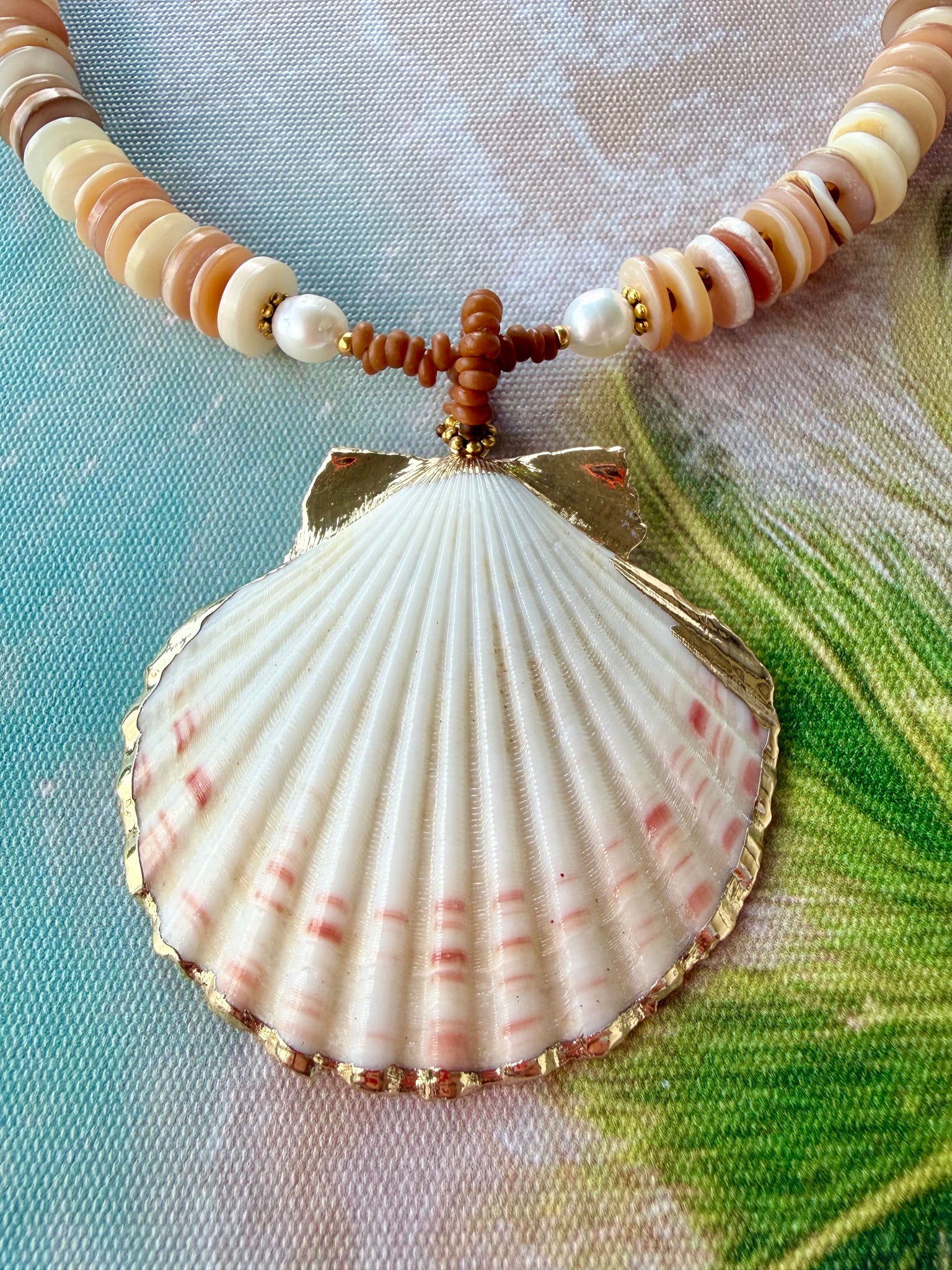 Island Shell Beach Necklace