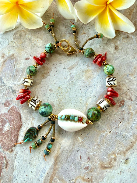 Hawaii Island Cowrie Shell Bracelet