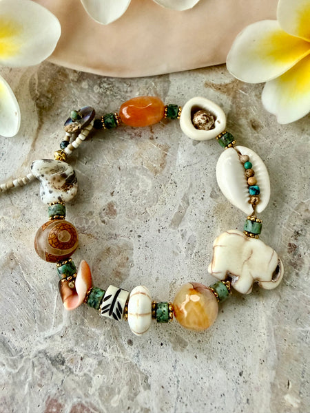 African Zanzibar Island Shell Bracelet