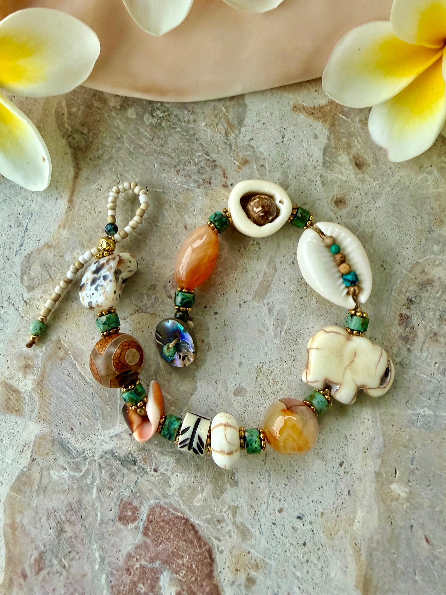African Zanzibar Island Shell Bracelet