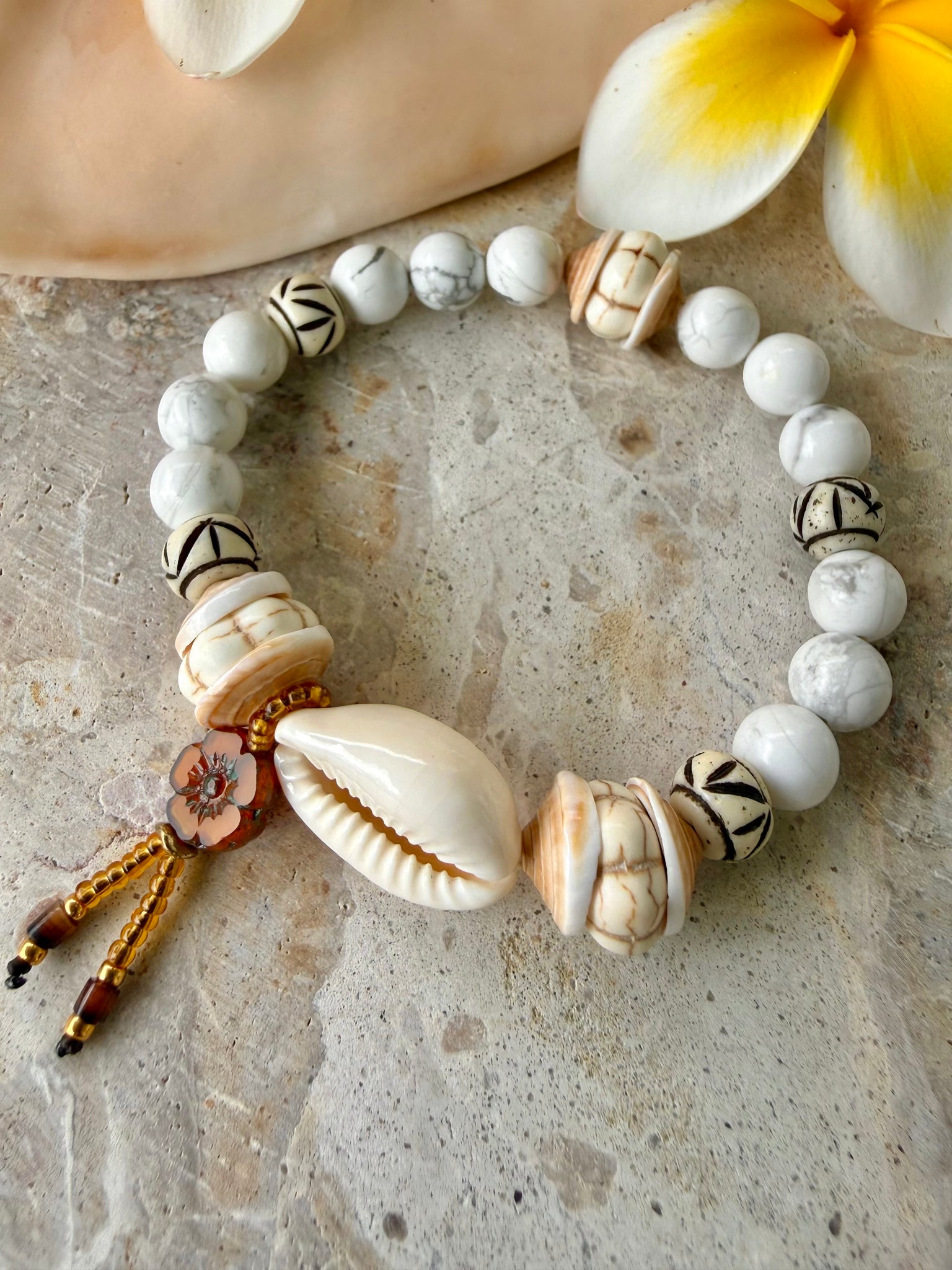 Cowrie Islander Beach Bracelet