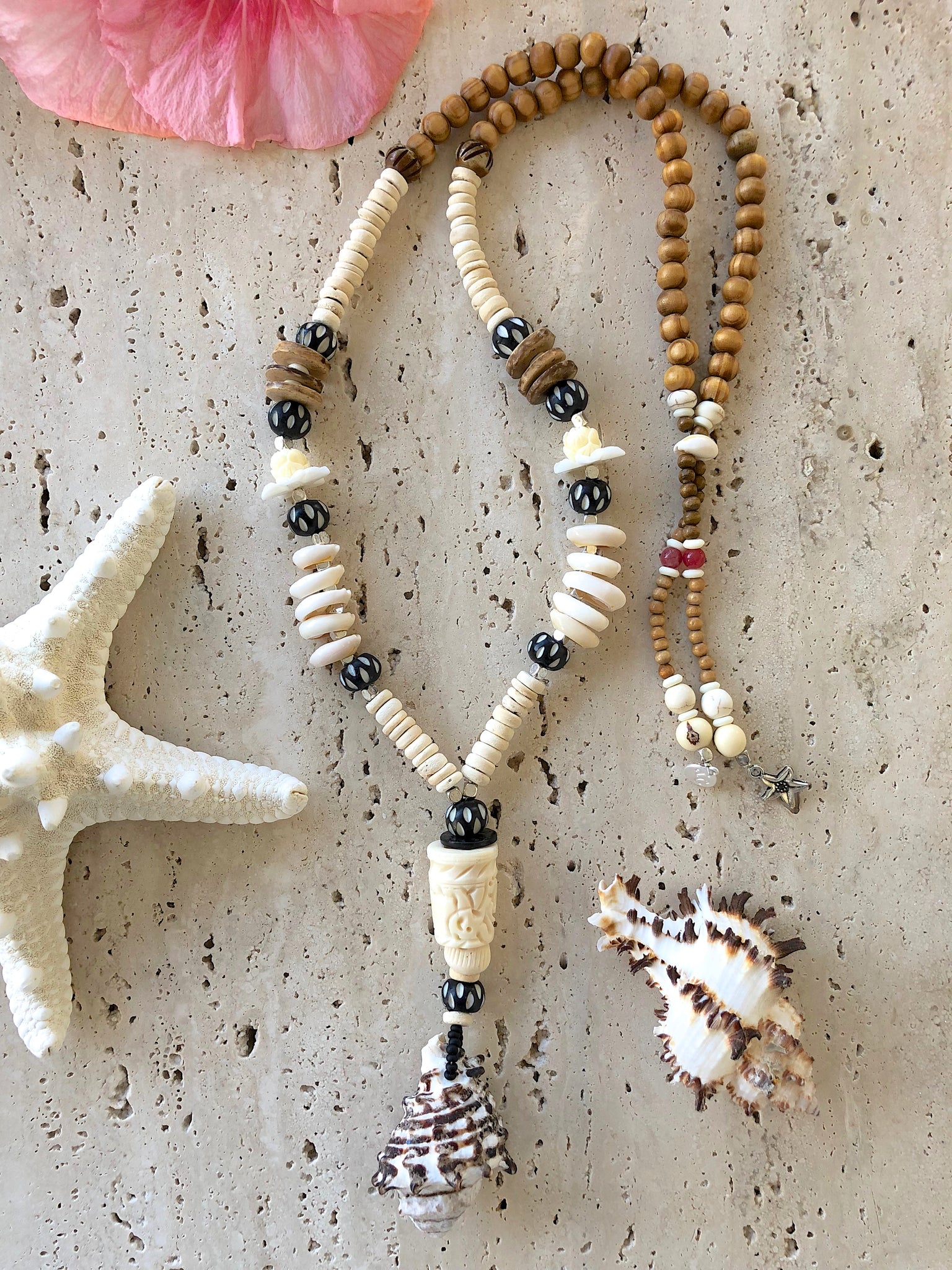 Bohemian Islander Shell Beaded Necklace 