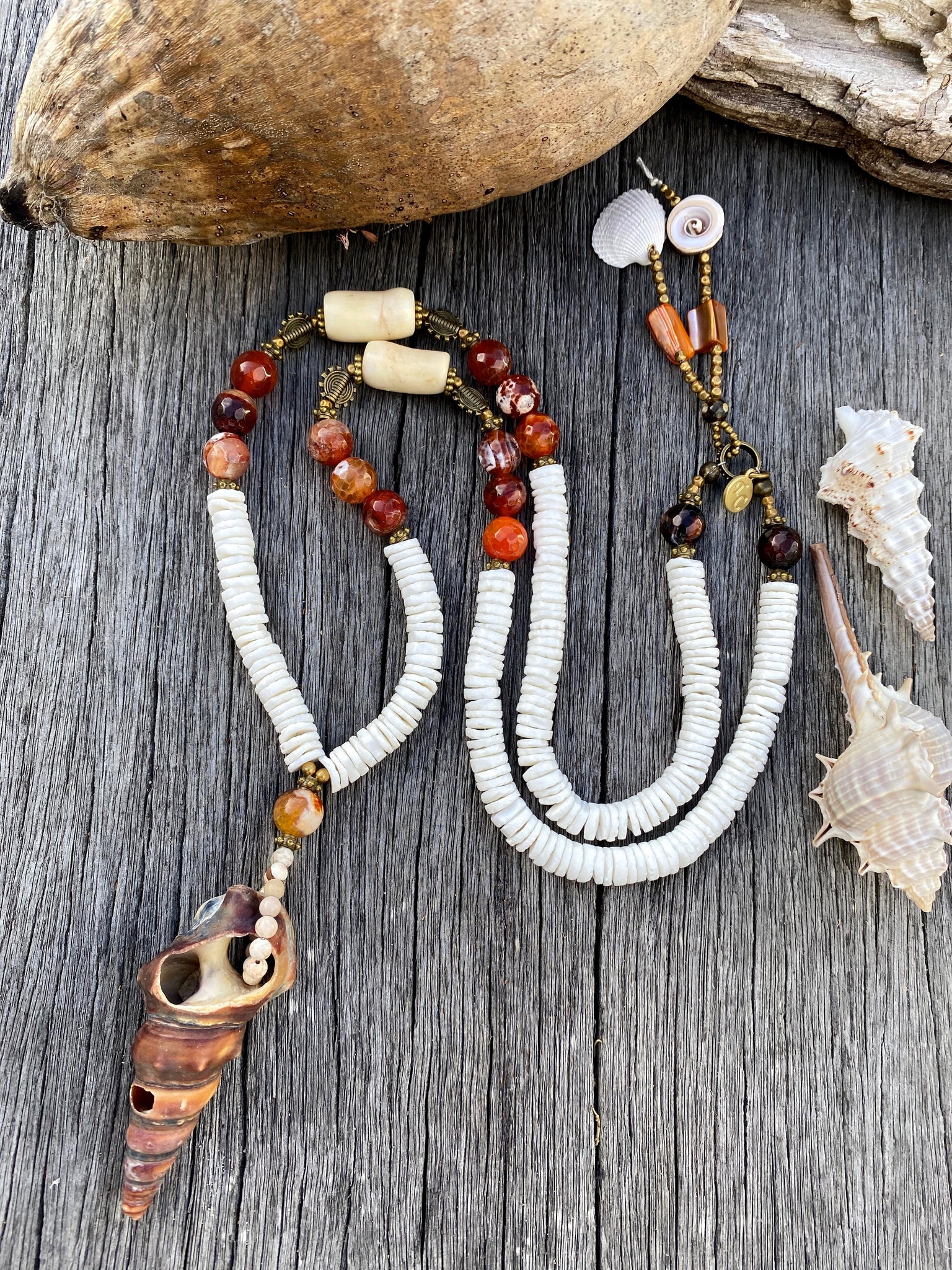 Conch Shell Beaded Shell Necklace