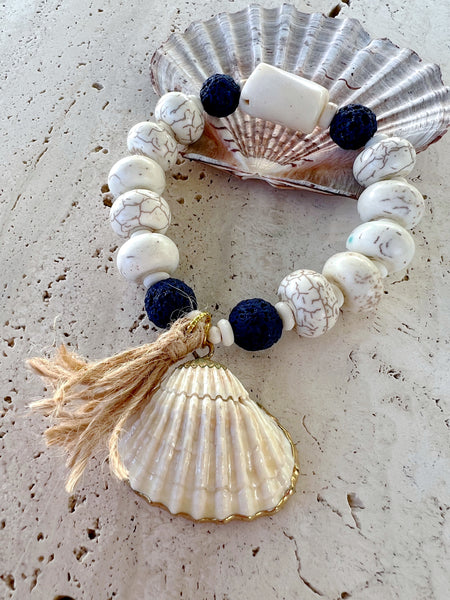 Cream Shell Beach Bracelet